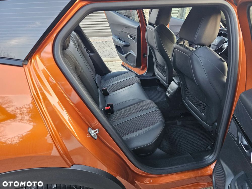 Peugeot 2008 1.2 PureTech GT Line S&S EAT8 - 12