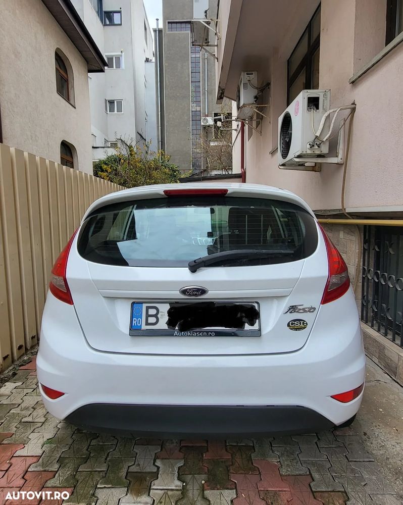 Ford Fiesta - 3