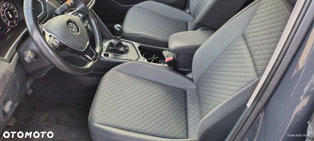 Volkswagen Tiguan 2.0 TDI SCR (BlueMotion Technology) Comfortline - 22
