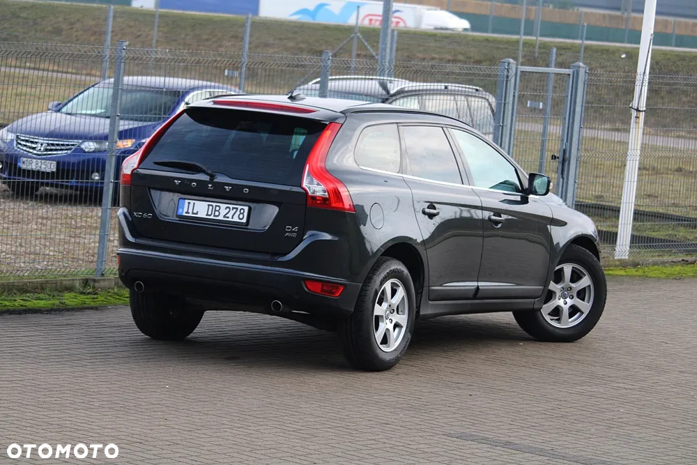 Volvo XC 60 2.4D AWD Momentum - 14