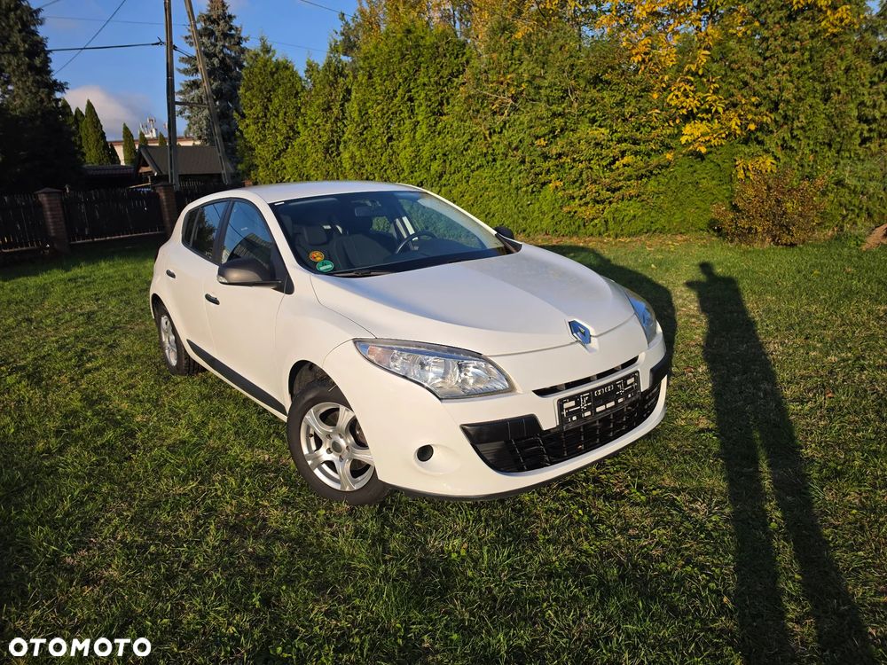 Renault Megane 1.6 16V 100 Authentique - 21