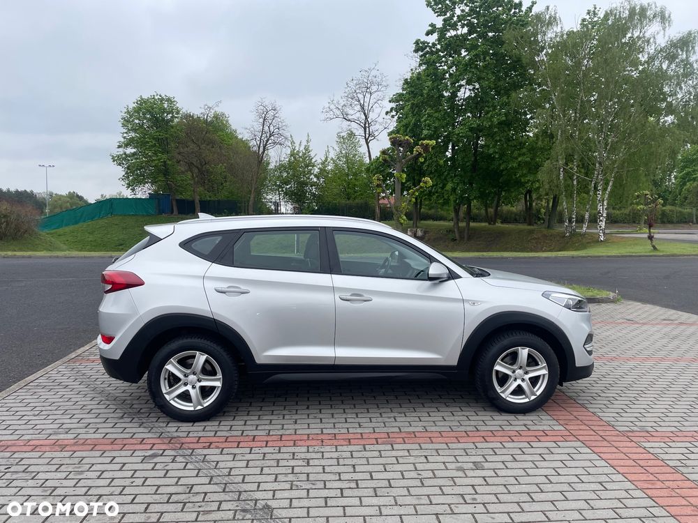 Hyundai Tucson blue 1.6 GDi 2WD Navi - 7