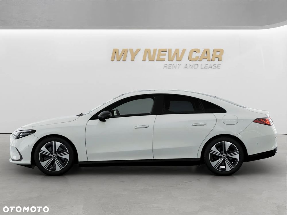 Mercedes-Benz CLA 200 7G-DCT - 16