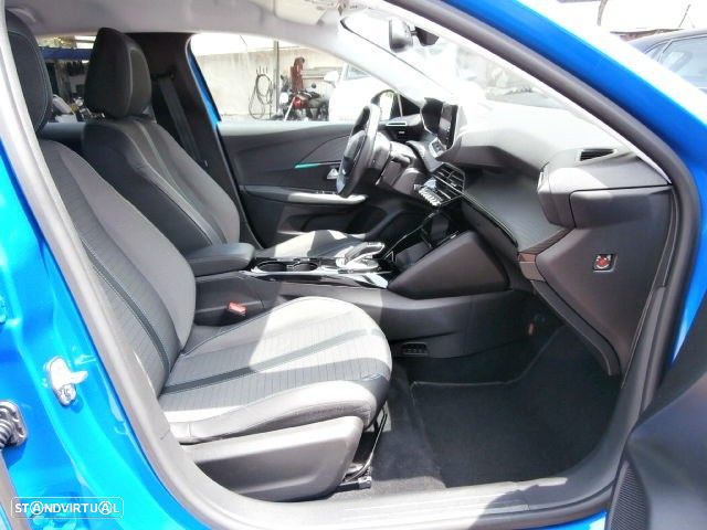 Peugeot e-208 50 kWh Allure - 33