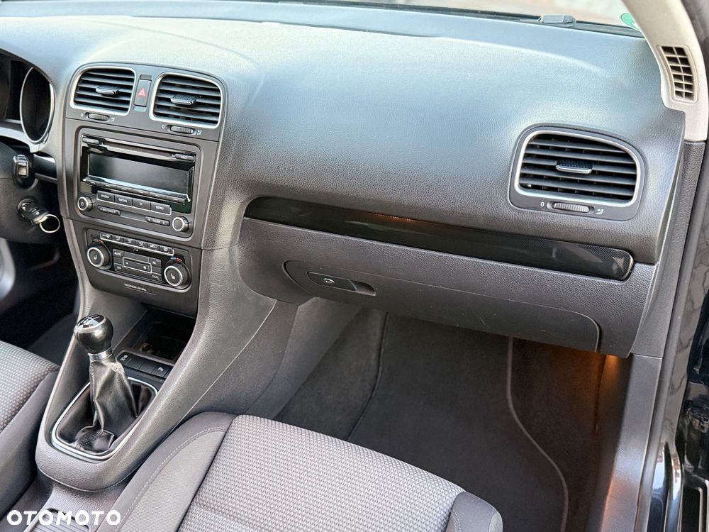 Volkswagen Golf 2.0 TDI DPF GT Sport - 27