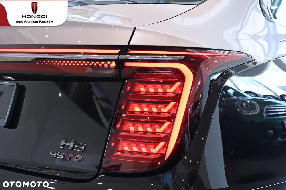 Hongqi H9 - 24