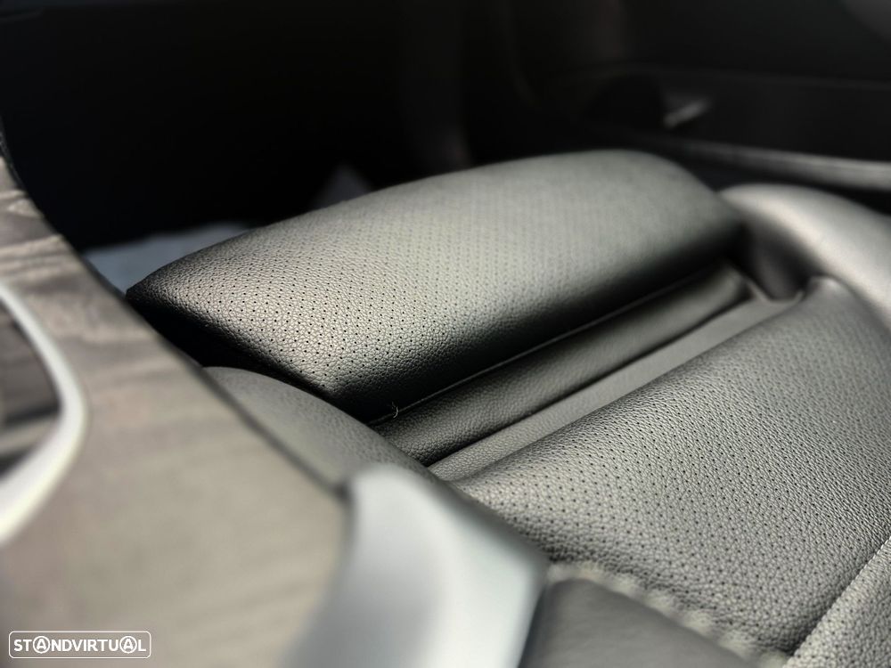 Mercedes-Benz C 300 de Avantgarde - 16