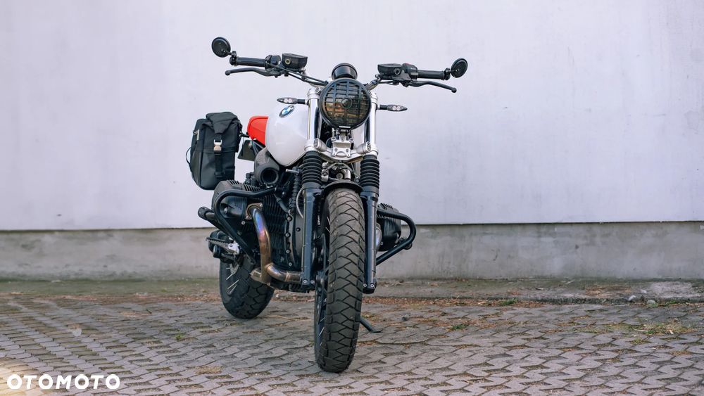 BMW R - 7