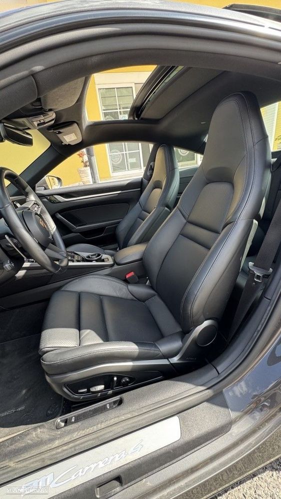 Porsche 911 (992) Carrera PDK - 10