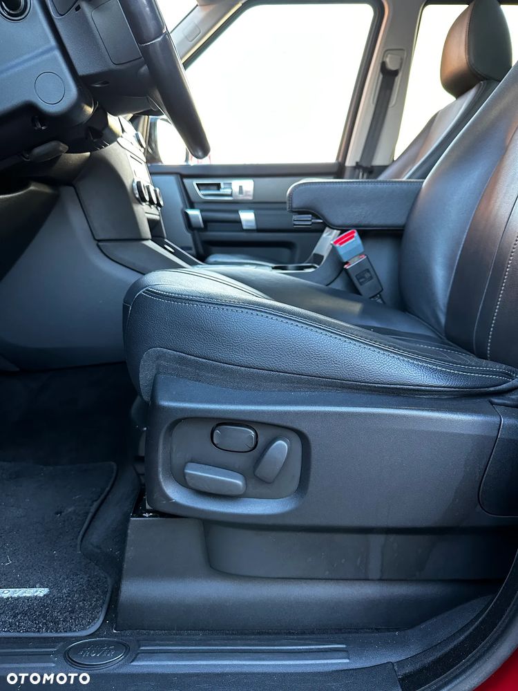 Land Rover Discovery 3.0SD V6 SE - 24