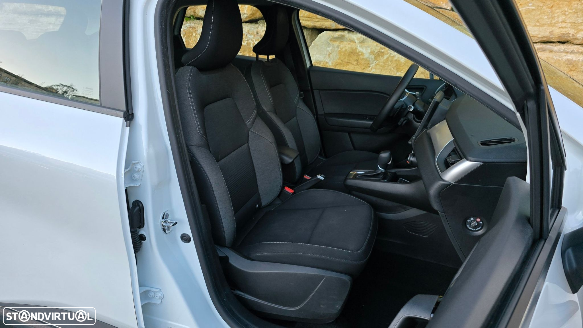 Renault Captur - 43