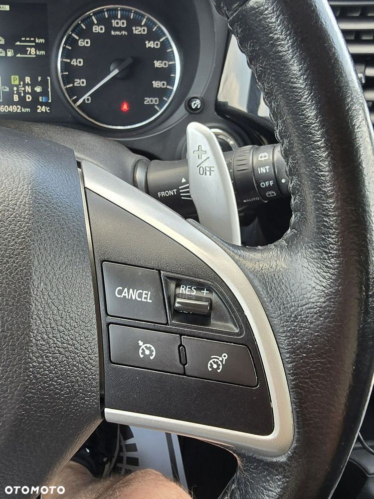 Mitsubishi Outlander - 31