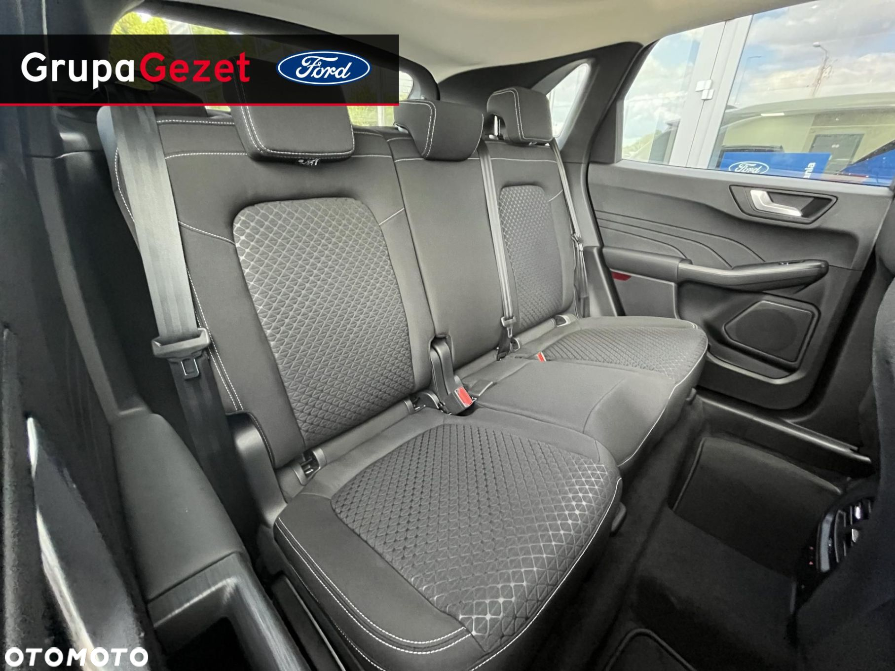 Ford Kuga - 17