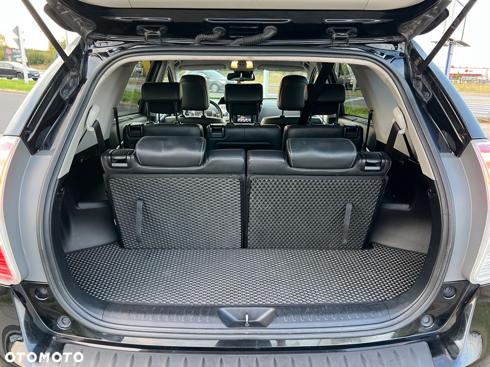 Toyota Prius+ Hybrid 135 Premium - 14