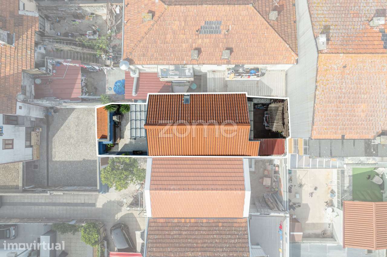 Moradia T2 | Espaços exteriores | Porto - Grande imagem: 5/33