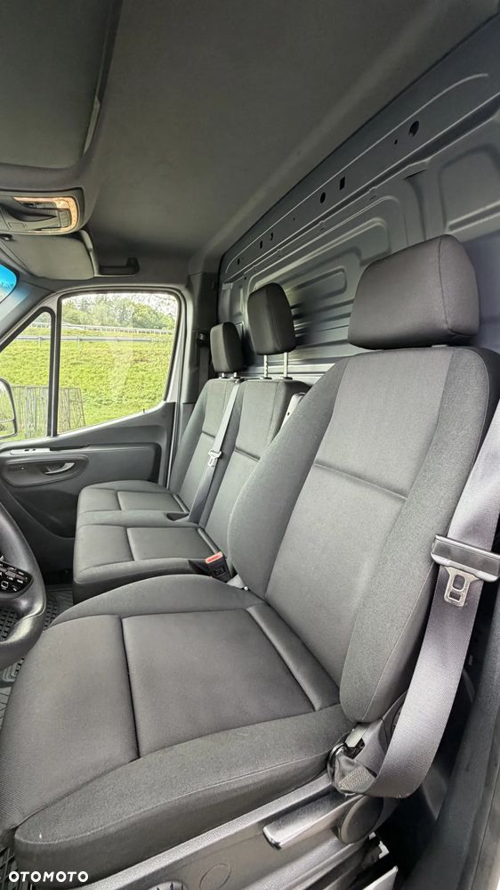 Mercedes-Benz Sprinter 317 - 27