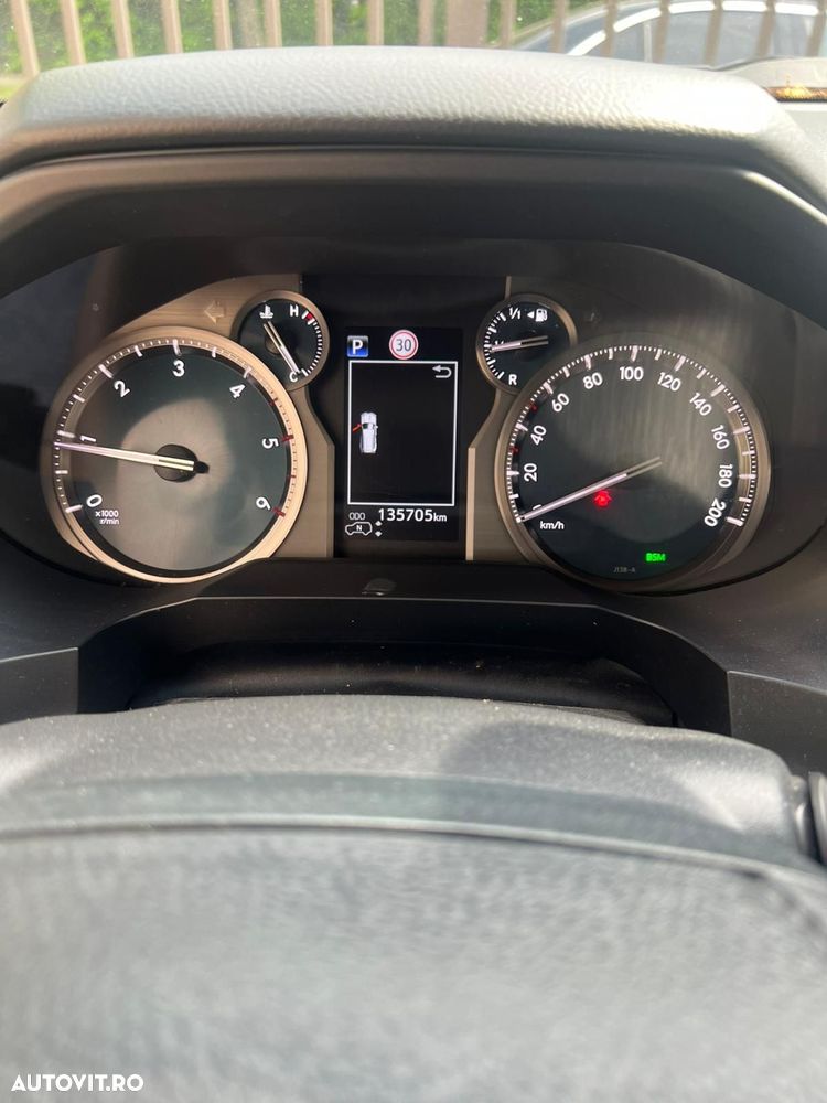 TOYOTA Land Cruiser 2020 — imagine 19