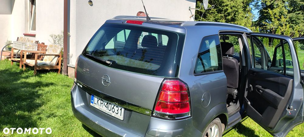 Opel Zafira 1.8 Cosmo - 5