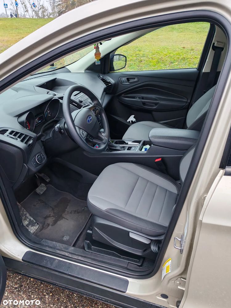 Ford Escape - 11