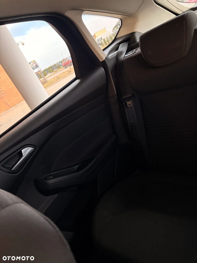 Ford Focus 1.0 EcoBoost Titanium - 6