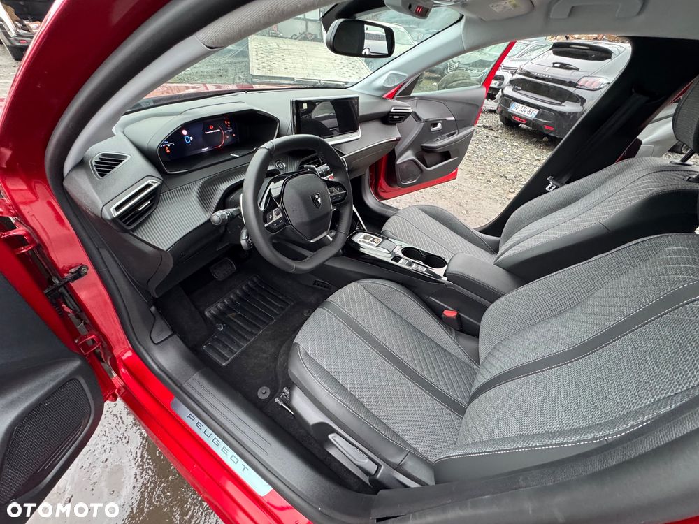 Peugeot 208 1.2 mHEV Allure - 17