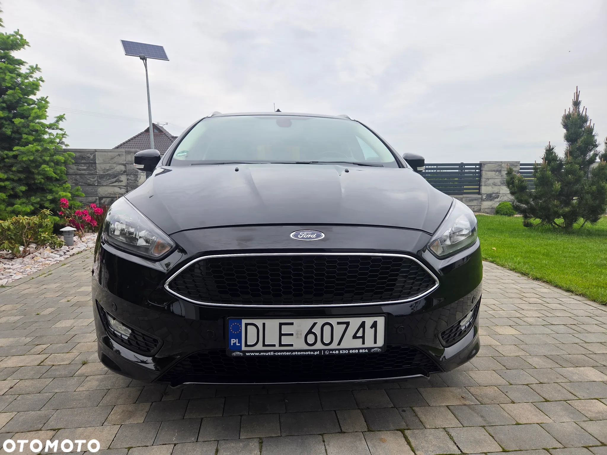 Ford Focus 1.0 EcoBoost Hybrid ST-LINE - 9