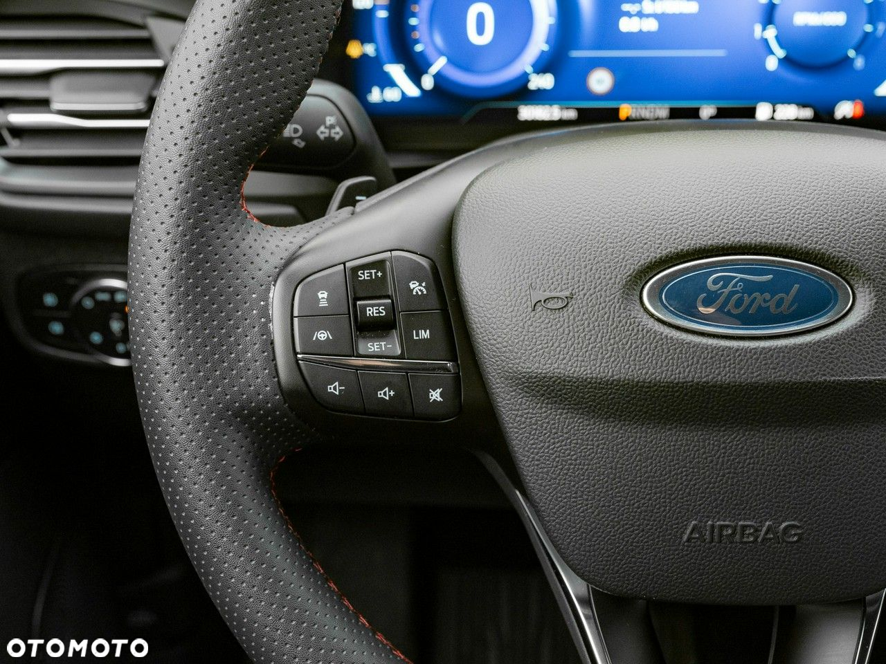 Ford Focus - 19