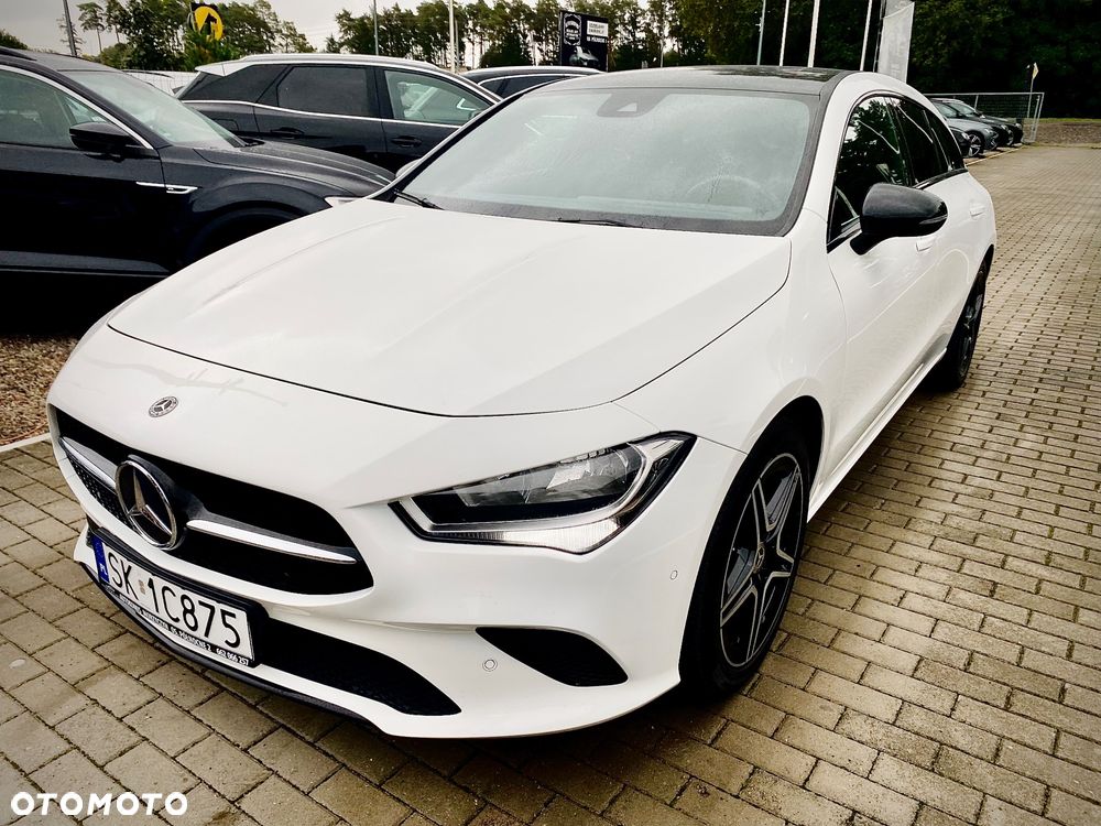 Mercedes-Benz CLA 250 4Matic Shooting Brake 7G-DCT - 11