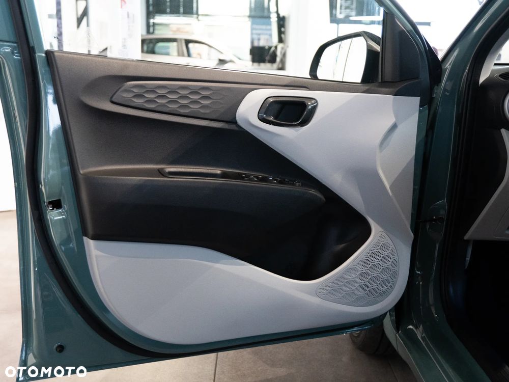 Hyundai i10 1.2 Smart - 12