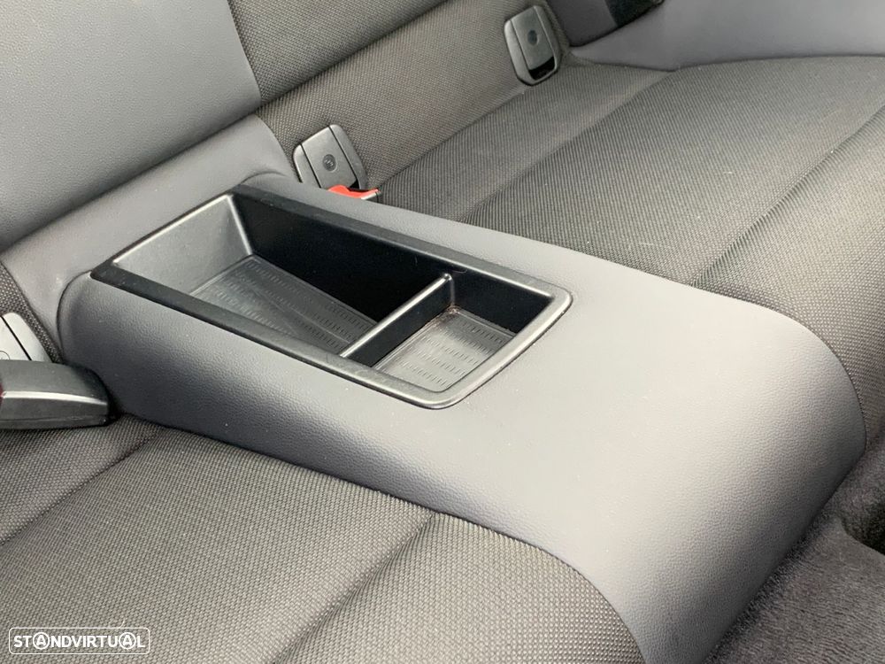 BMW 120 d Coupe - 38