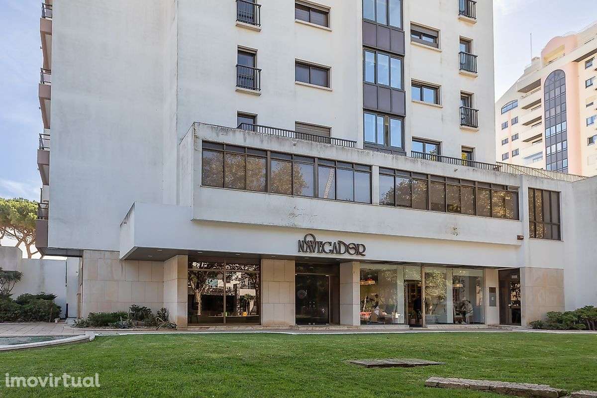 Escritório  para venda - Grande imagem: 2/40