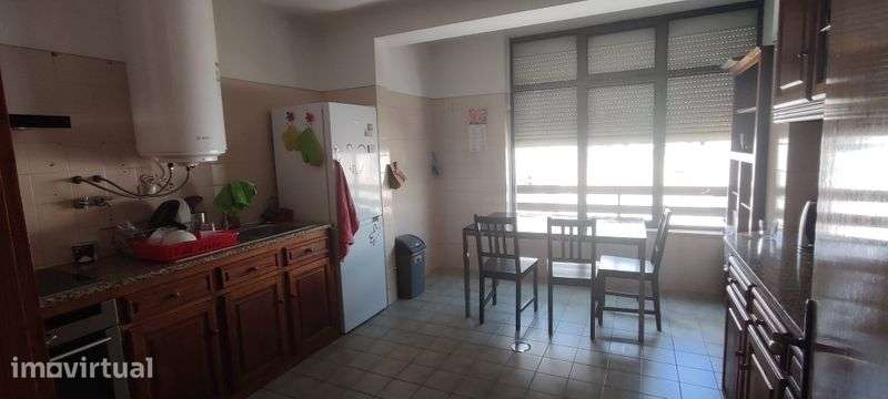 Arrenda-se apartamento T3 - Grande imagem: 3/8