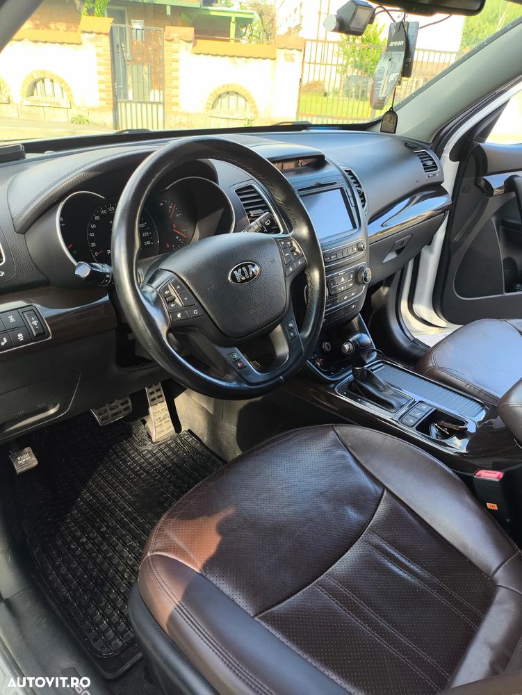 Kia Sorento 2.2 DSL CLASSIC AT 4x4 - 6