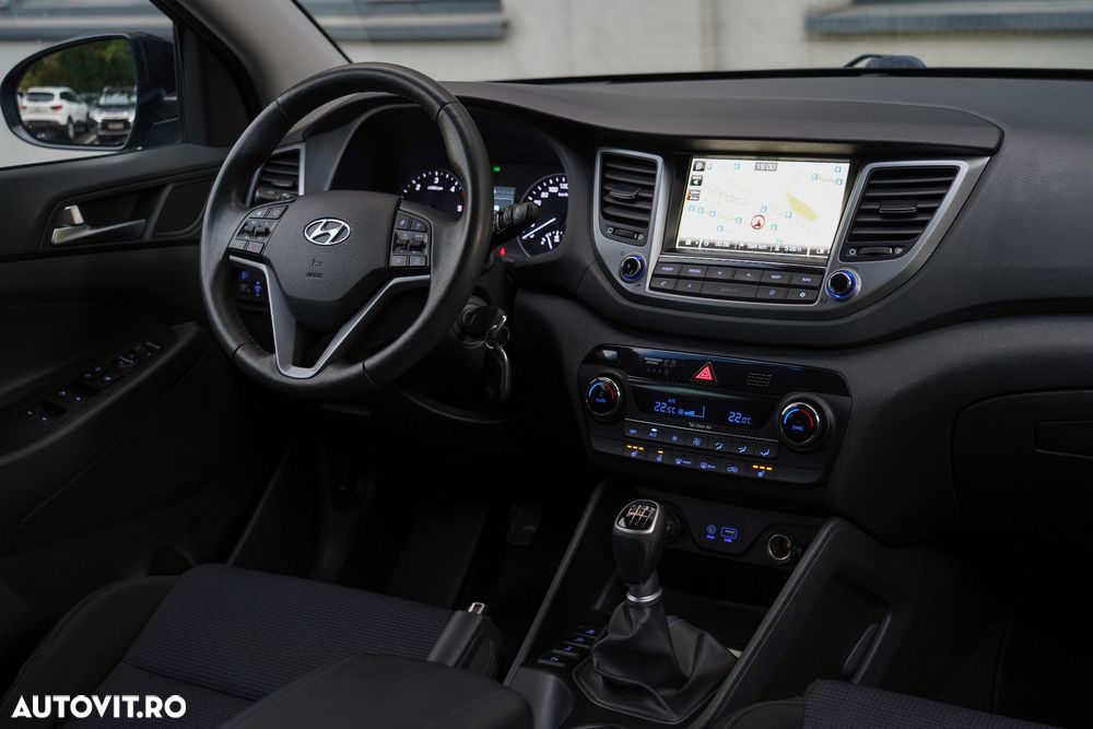 Hyundai Tucson 2.0 CRDI 4WD Style - 11