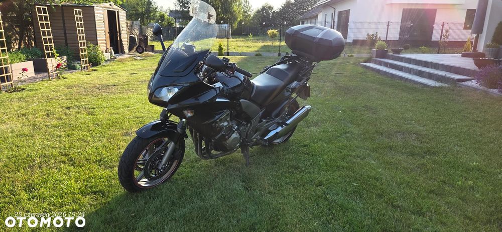 Honda CBF - 3