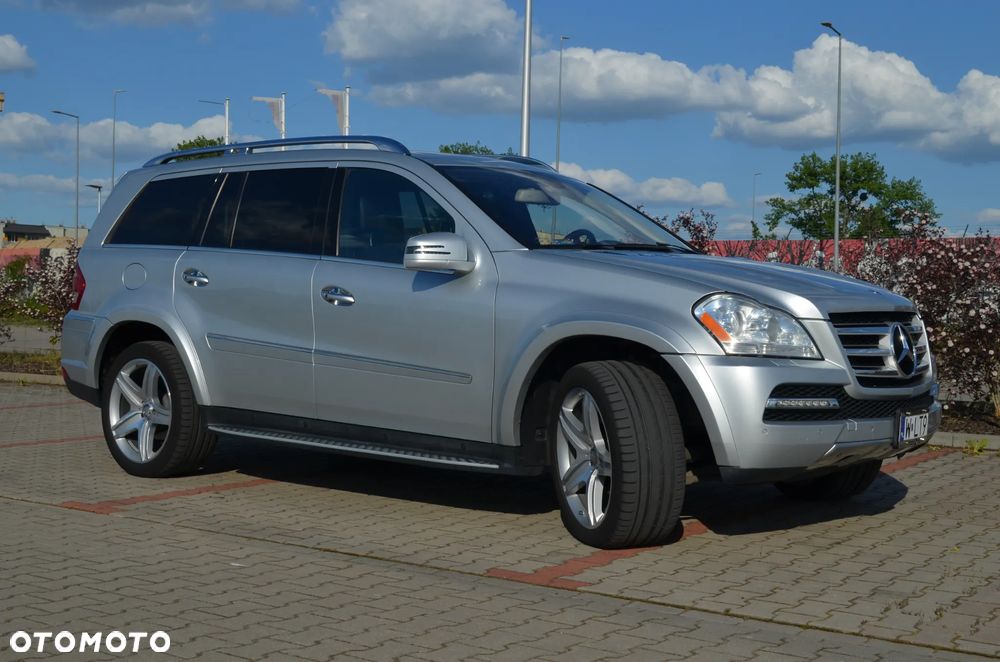 Mercedes-Benz GL 500 4Matic 7G-TRONIC - 2