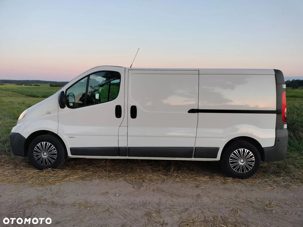 Opel vivaro - 1