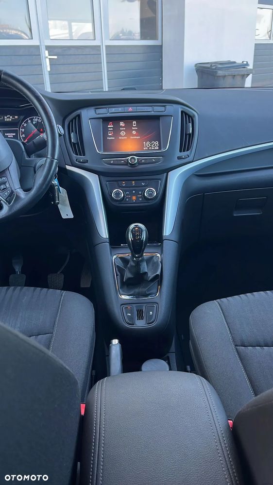 Opel Zafira 1.4 Turbo (ecoFLEX) Start/Stop Edition - 10