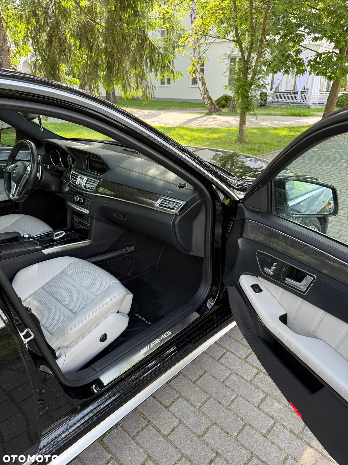 Mercedes-Benz Klasa E 63 AMG S 4-Matic - 10
