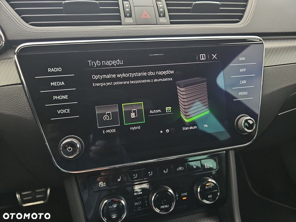 Skoda Superb 1.4 TSI Plug-In Hybrid Sportline DSG - 33
