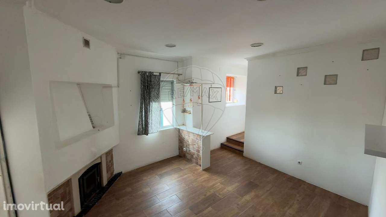 Moradia T2 para venda - Grande imagem: 4/14