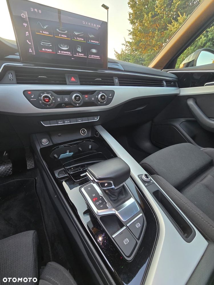 Audi A4 Avant 35 TFSI S tronic sport - 16