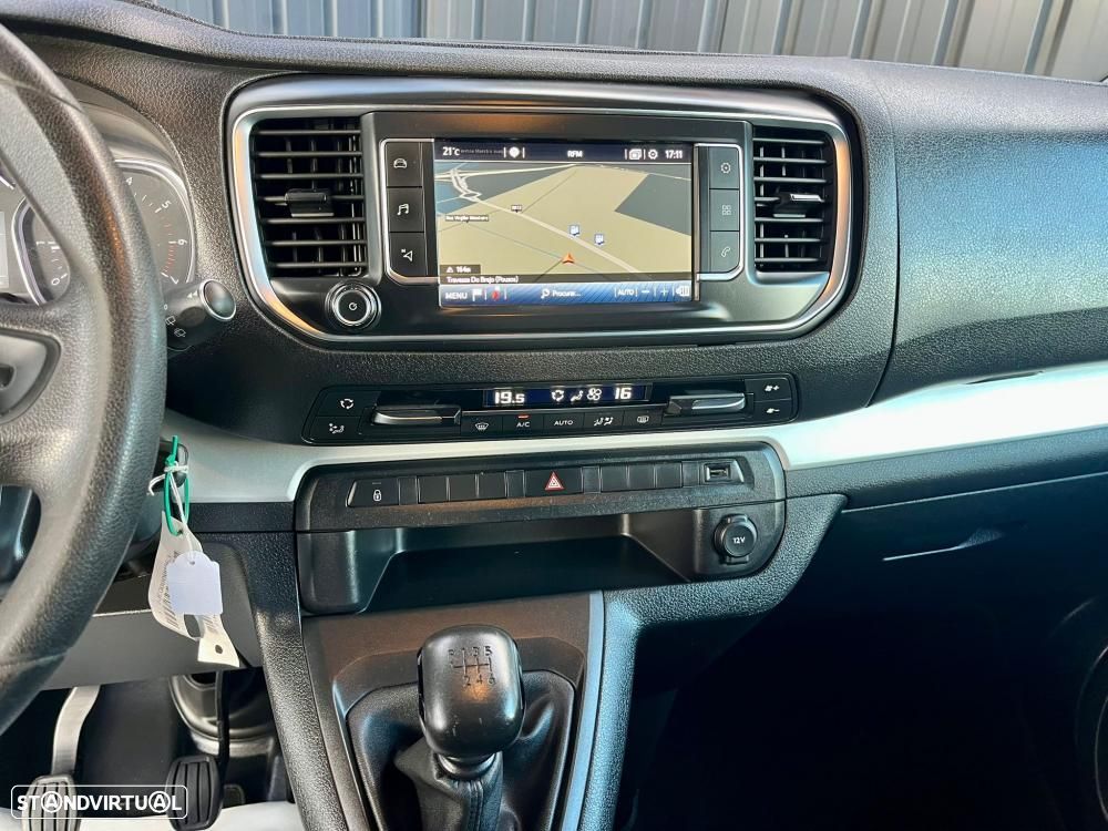 Toyota Proace Verso 1.6 D-4D L1 1.0T Exclusive 9L - 11