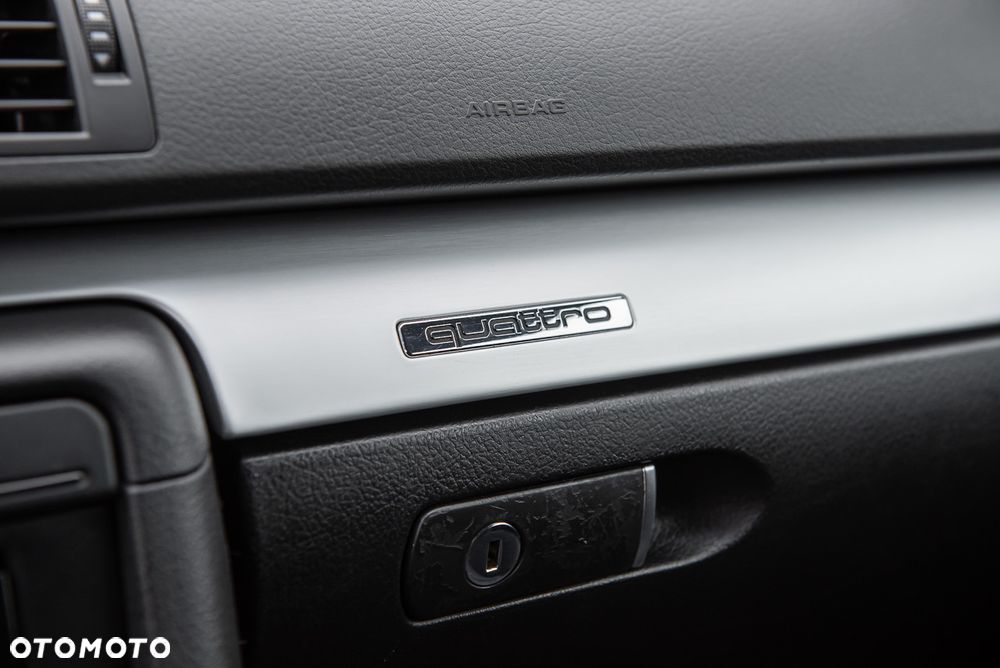 Audi A4 Avant 1.8 T quattro - 22