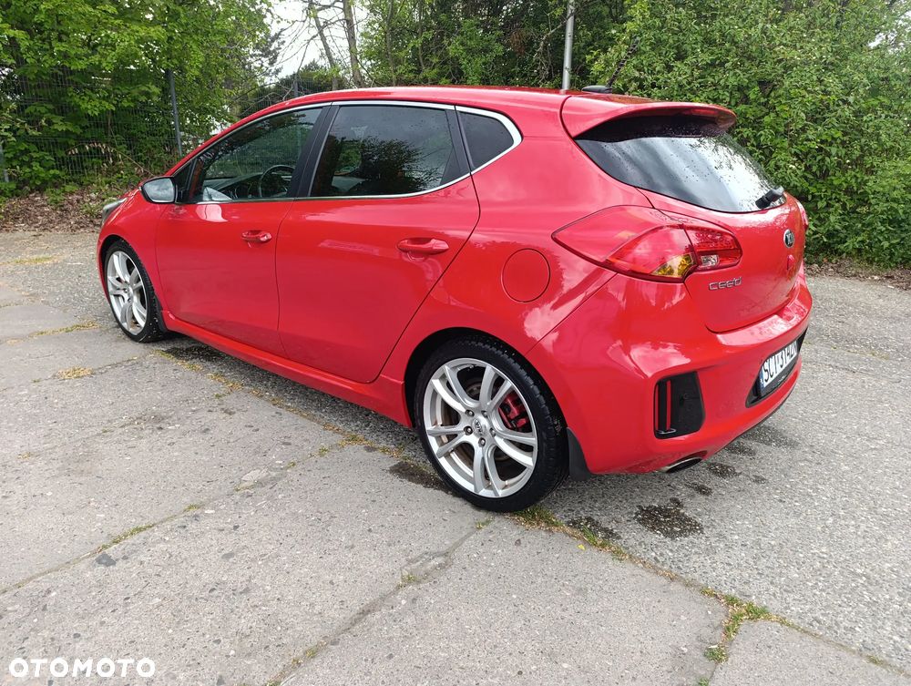 Kia Ceed 1.6 T-GDI GT - 5