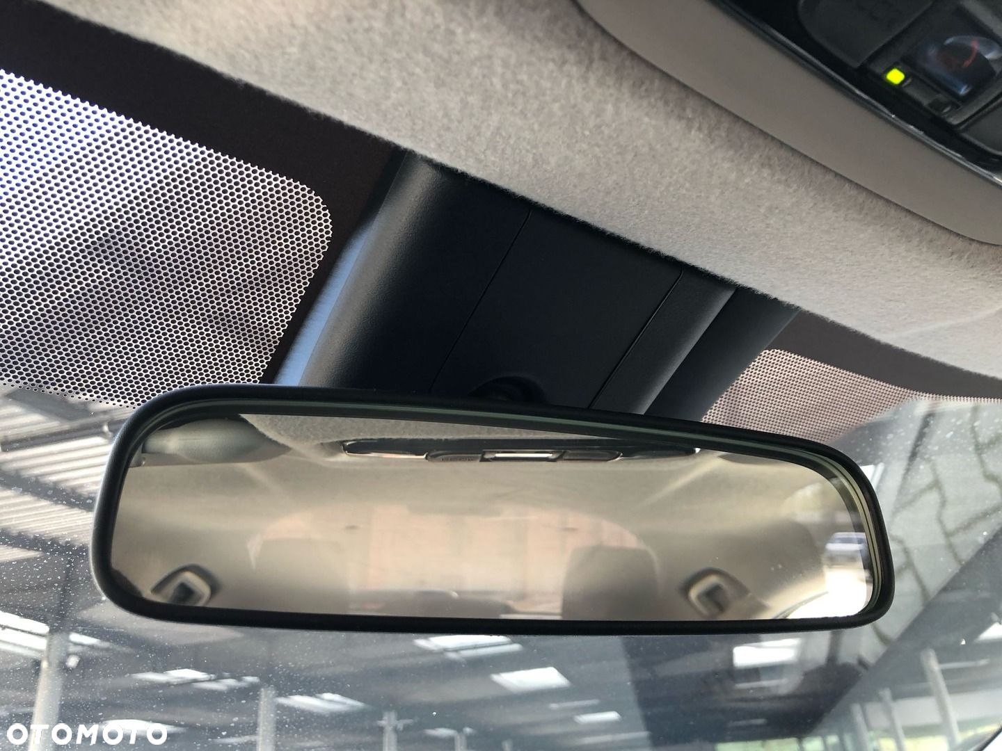 Toyota Yaris - 35