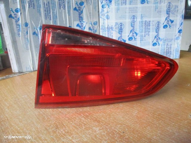 Farol Tras 5G0945094m VW GOLF 7 2013 1.2TSI 105CV MALA DRT MANUAL - 1