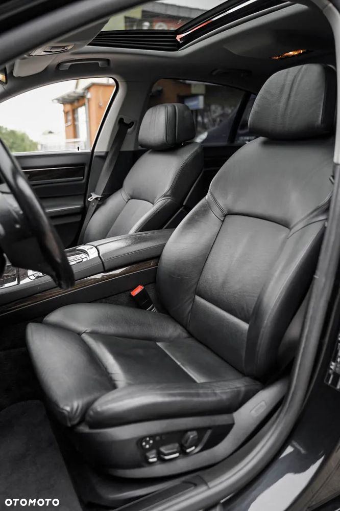 BMW Seria 7 730d - 16
