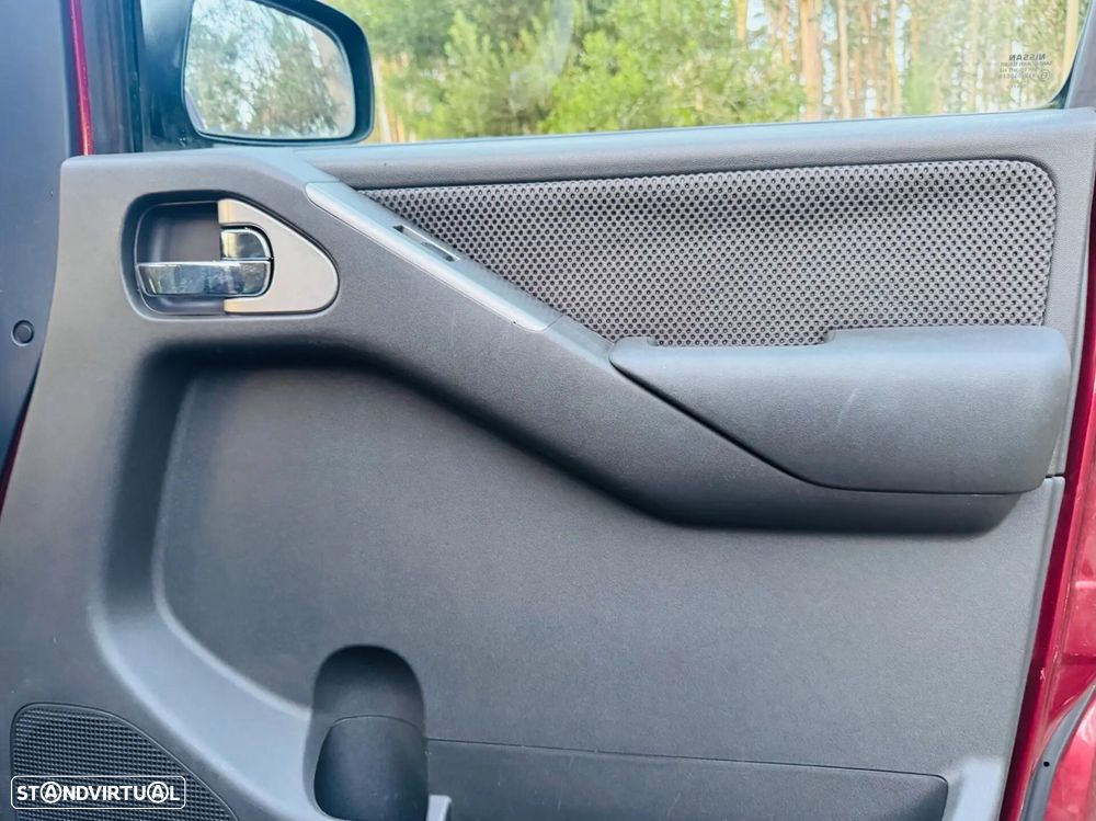 Nissan Navara 2.5 dCi CD SE Eastpak - 45