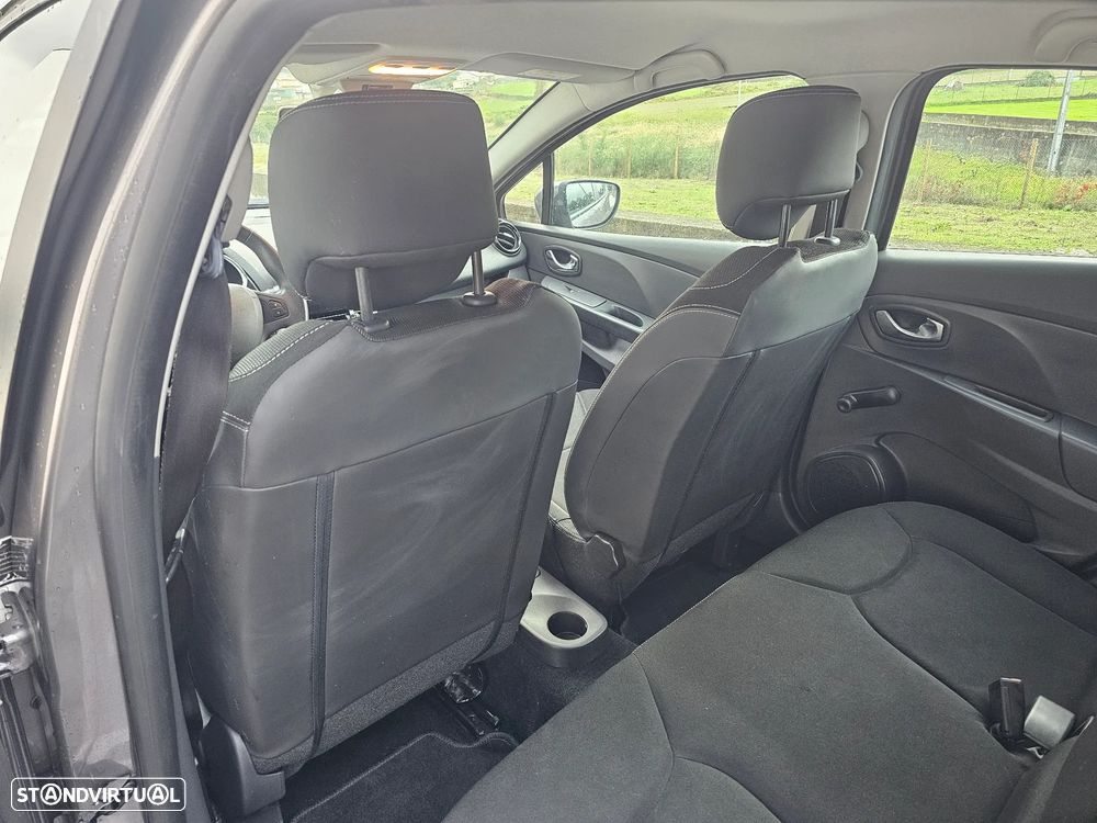 Renault Clio 1.5 dCi Dynamique S - 14